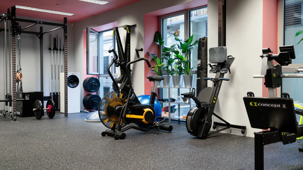 kinetiq gym & fyzio